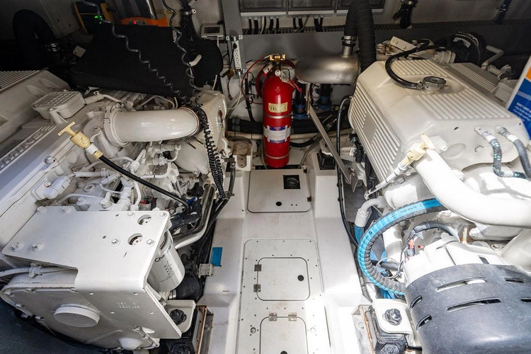 Endurance Yacht Photos Pics 