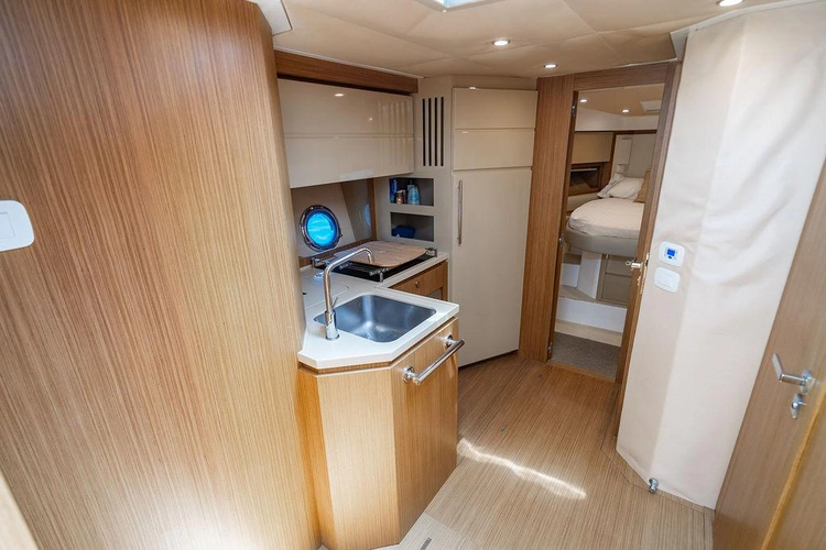 Endurance Yacht Photos Pics 