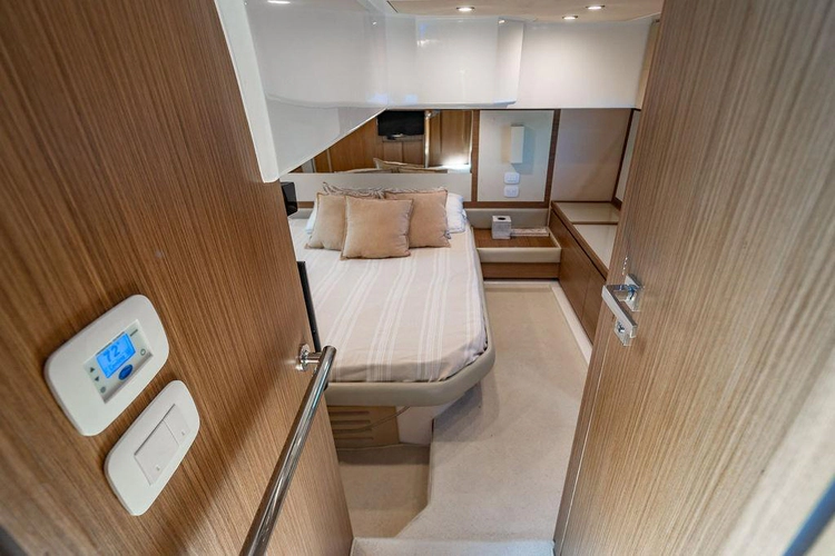 Endurance Yacht Photos Pics 