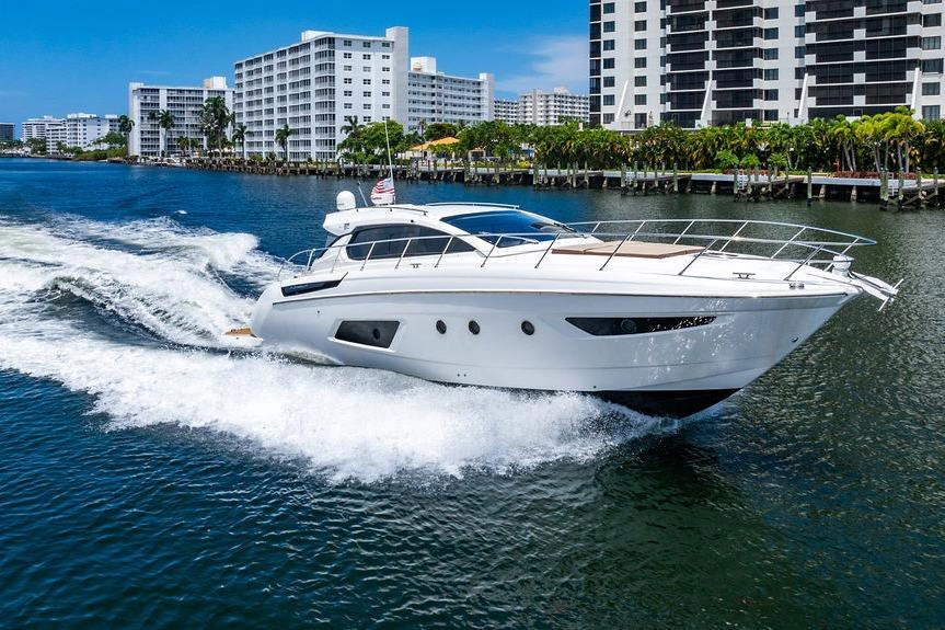 2016 Azimut 50 ft