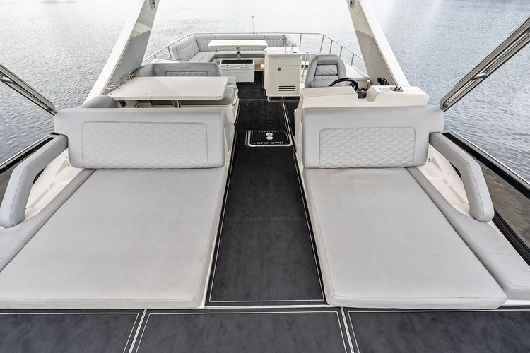 Kraken Yacht Photos Pics 