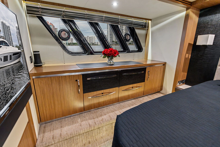 Kraken Yacht Photos Pics 