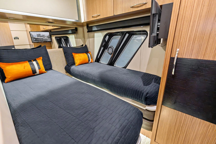 Kraken Yacht Photos Pics 