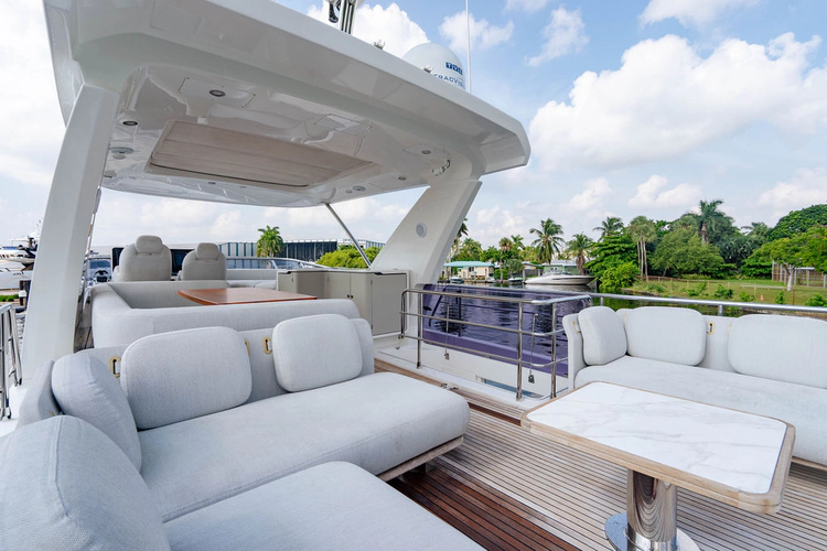Azimut 60 Flybridge – photo 13