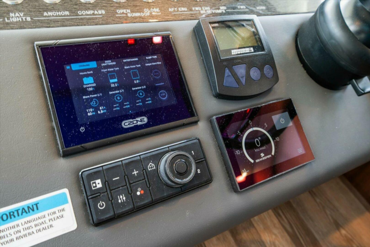 Miss Sip Yacht Photos Pics 