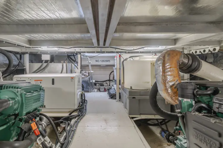 Love Life Yacht Photos Pics 