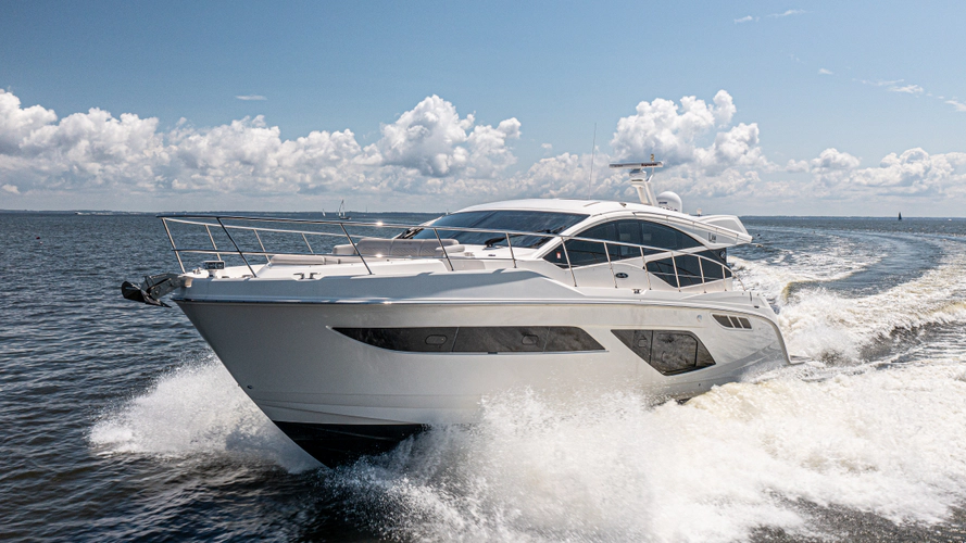 Bob 'n Around Yacht Photos Pics 