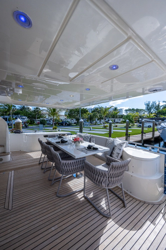 La Bella Vita Yacht Photos Pics 