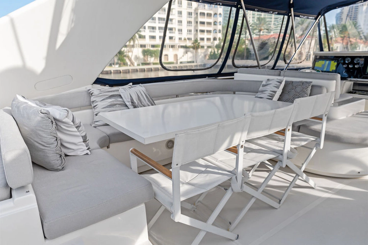 La Bella Vita Yacht Photos Pics 