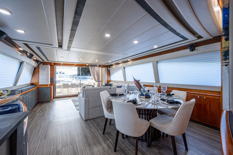 La Bella Vita Yacht Photos Pics 