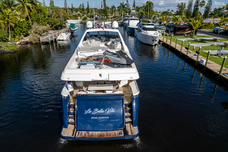 La Bella Vita Yacht Photos Pics 