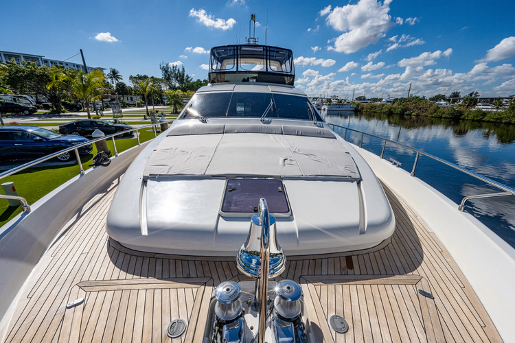 La Bella Vita Yacht Photos Pics 