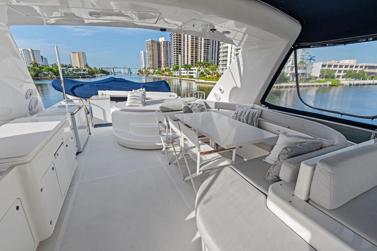 La Bella Vita Yacht Photos Pics 