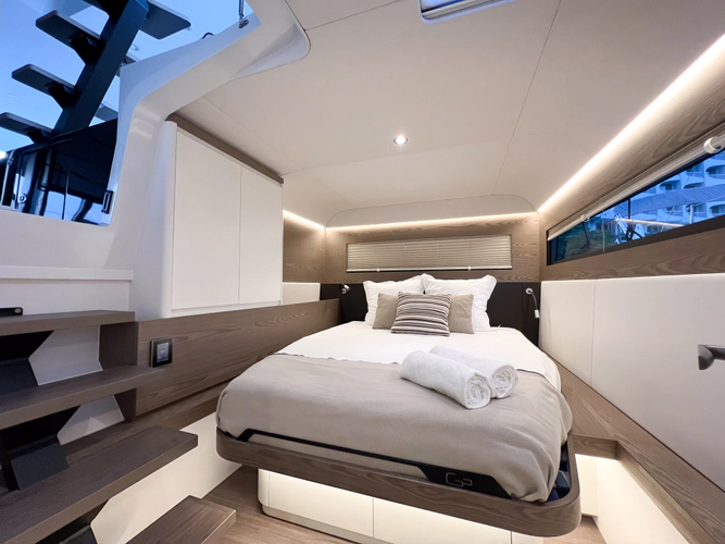 Gunboat 72 Yacht Photos Pics 