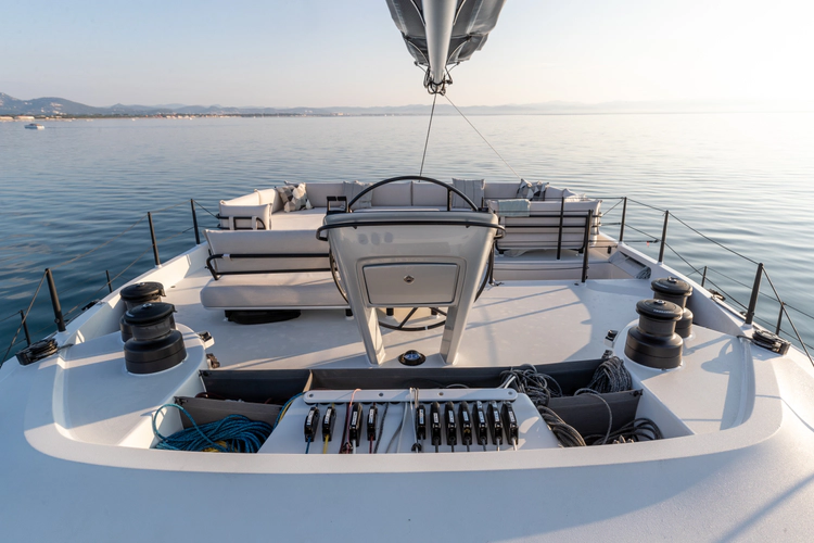 Gunboat 72 Yacht Photos Pics 