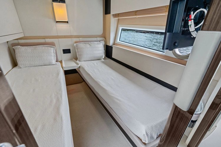 Villaggio Yacht Photos Pics 