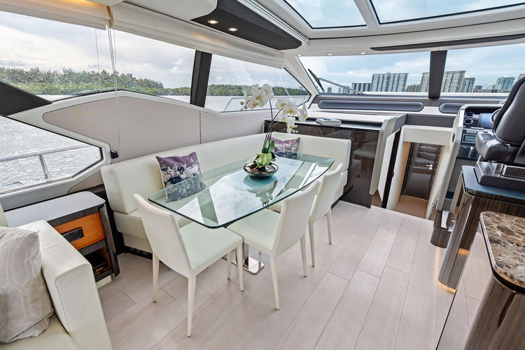 Villaggio Yacht Photos Pics 