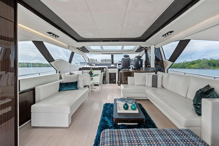 Villaggio Yacht Photos Pics 