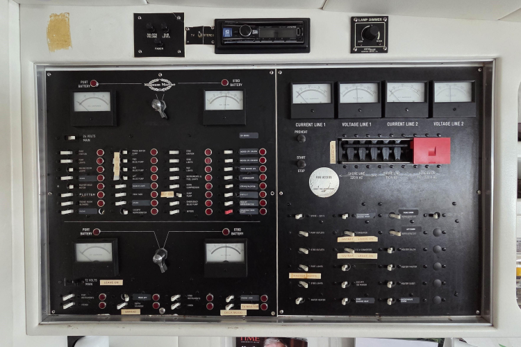 Halcyon Yacht Photos Pics 