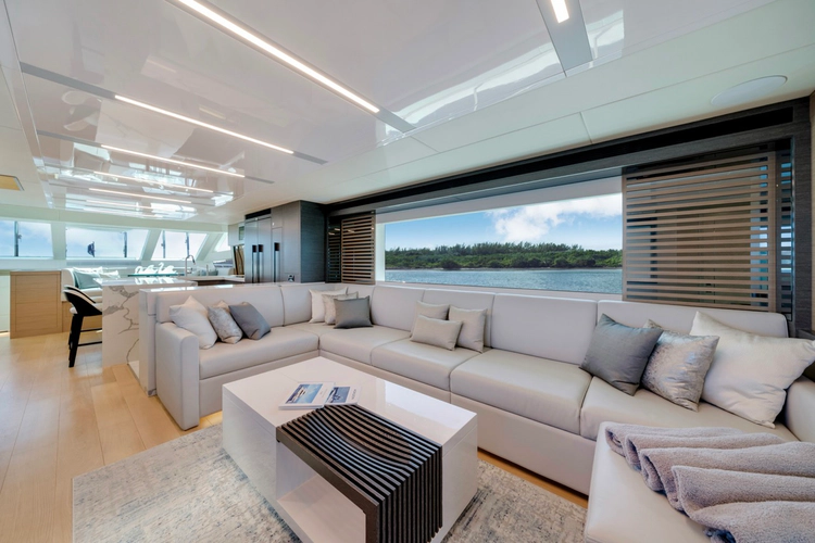 Valiant Yacht Photos Pics 