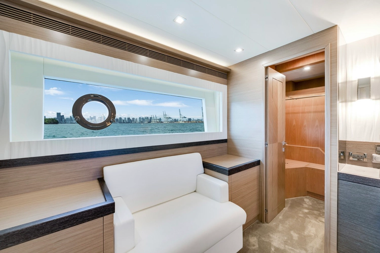 Valiant Yacht Photos Pics 