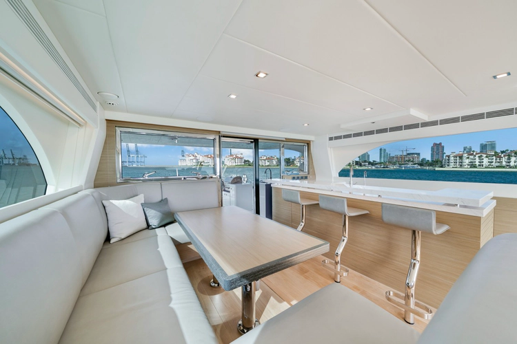 Valiant Yacht Photos Pics 