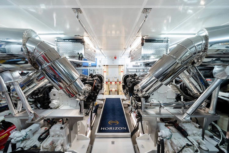 Valiant Yacht Photos Pics 