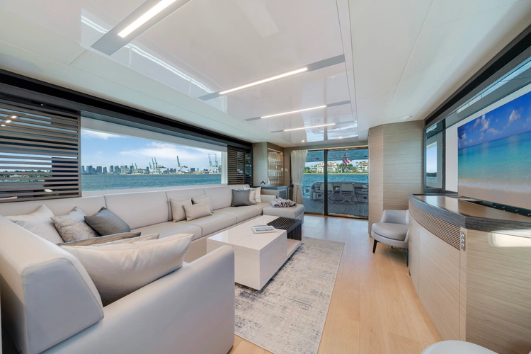 Valiant Yacht Photos Pics 