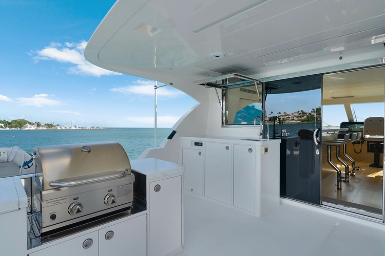 Valiant Yacht Photos Pics 