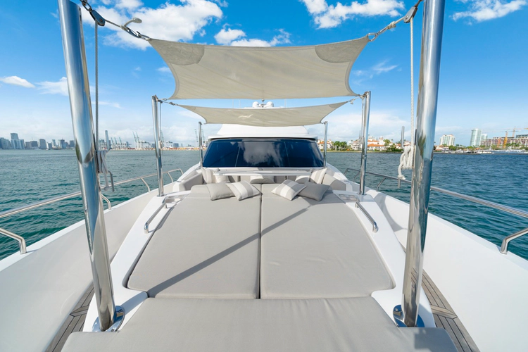 Valiant Yacht Photos Pics 