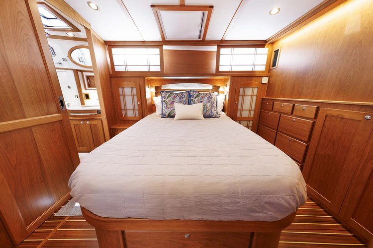 Mar Le Rae Yacht Photos Pics 