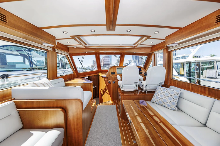 Mar Le Rae Yacht Photos Pics 