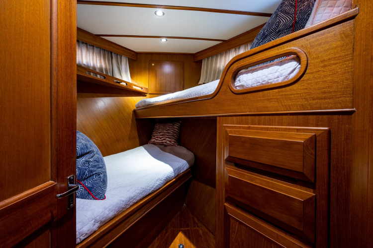 Homes Yacht Photos Pics 