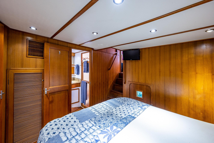 Homes Yacht Photos Pics 