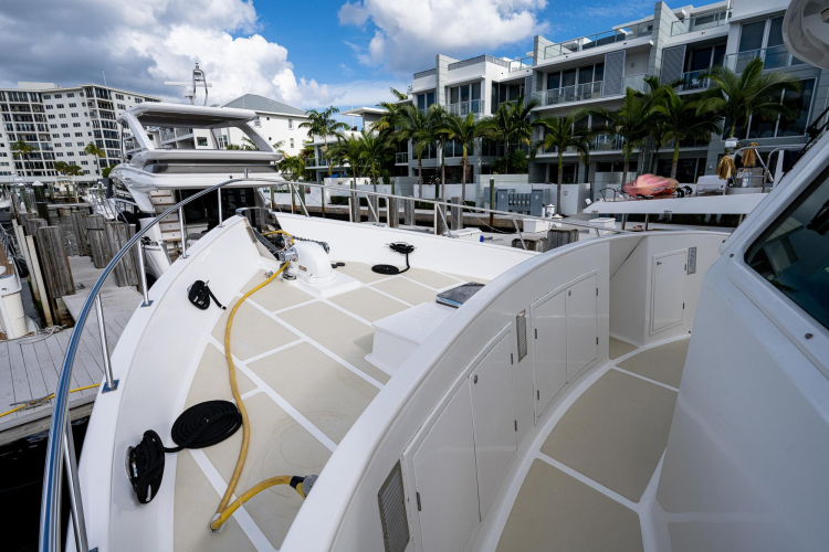 Homes Yacht Photos Pics 