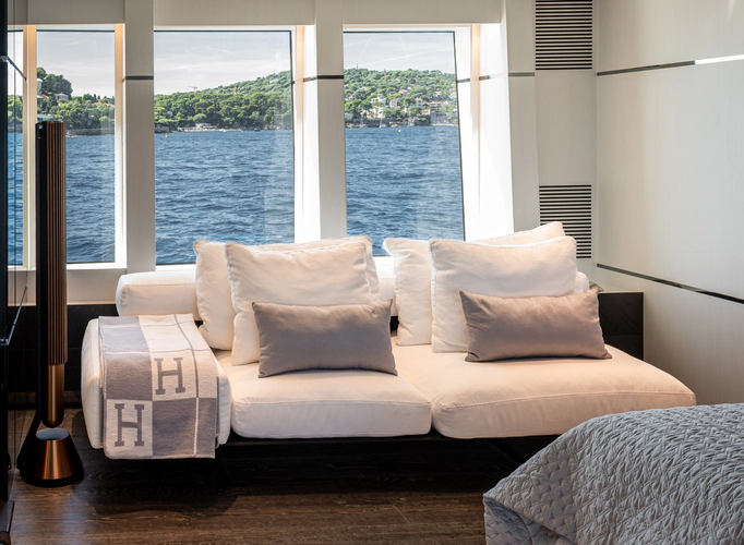 Numarine 37xp-21 Yacht Photos Pics 