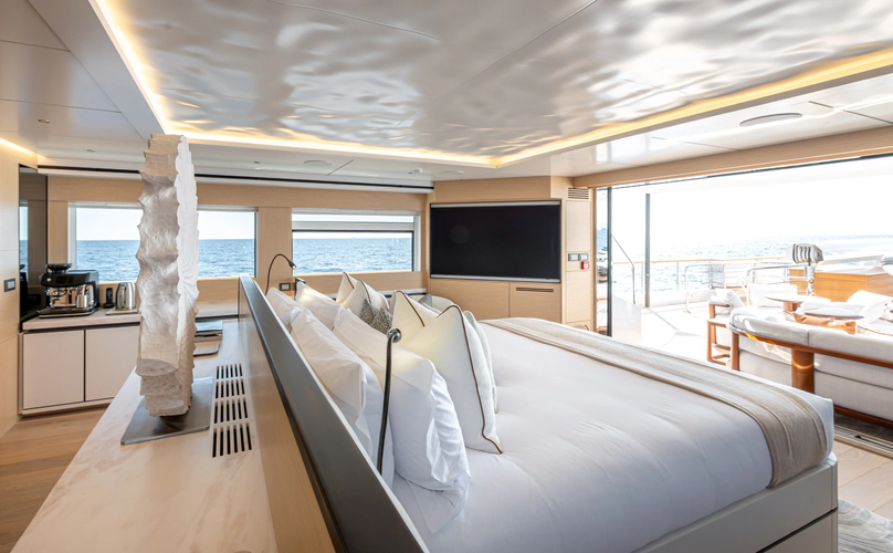 Numarine 37xp-21 Yacht Photos Pics 