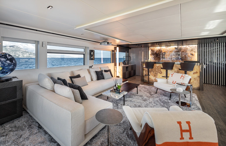 Numarine 37xp-21 Yacht Photos Pics 