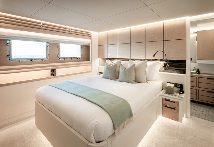 Numarine 37xp-21 Yacht Photos Pics 