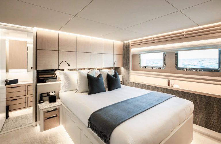 Numarine 37xp-21 Yacht Photos Pics 