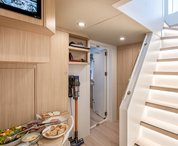 Numarine 37xp-21 Yacht Photos Pics 