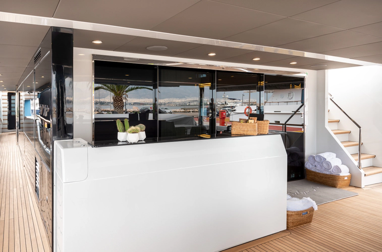 Numarine 37xp-21 Yacht Photos Pics 