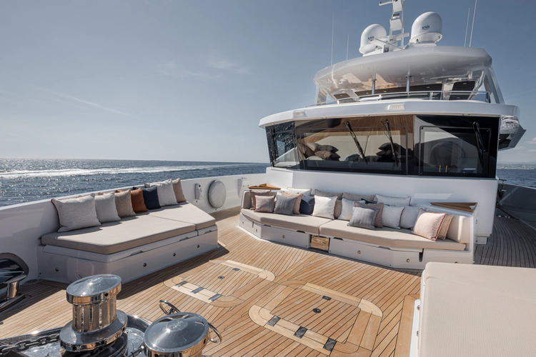 Numarine 37xp-21 Yacht Photos Pics 