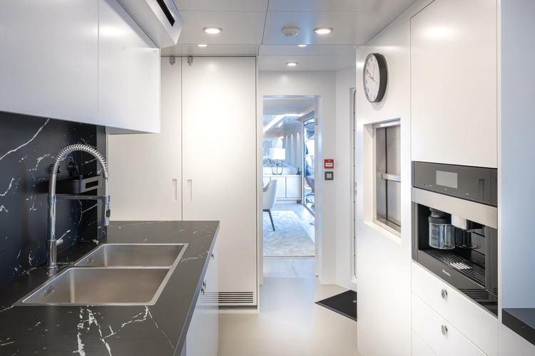 Numarine 37xp-21 Yacht Photos Pics 