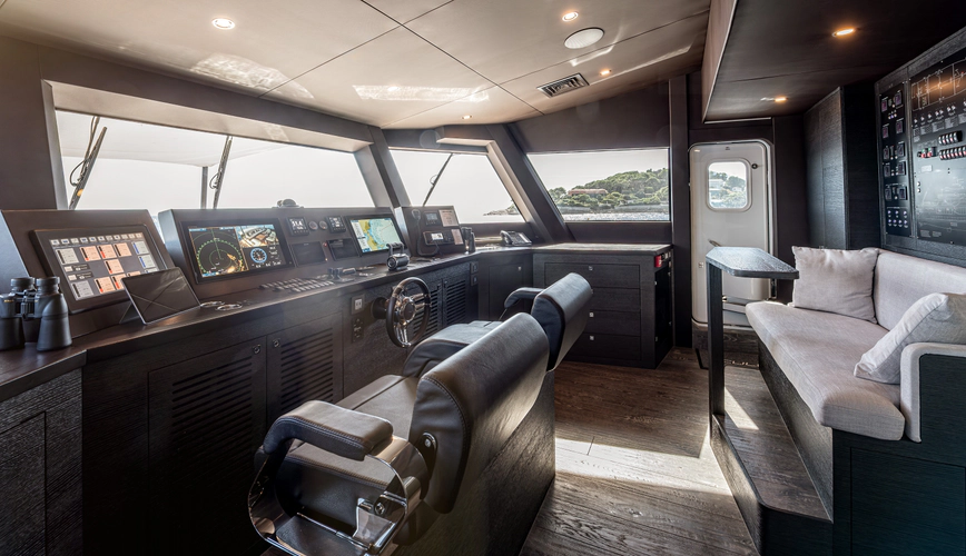 Numarine 37xp-21 Yacht Photos Pics 