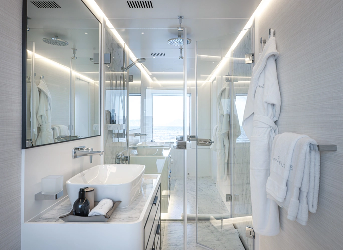 Numarine 37xp-21 Yacht Photos Pics 