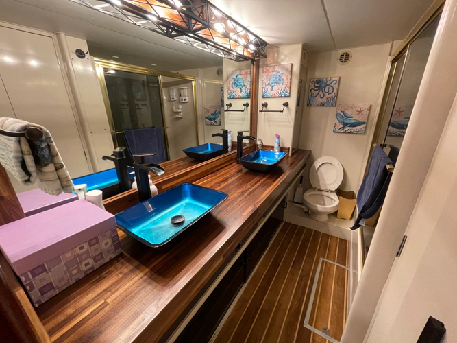 Nauti Yacht Photos Pics 