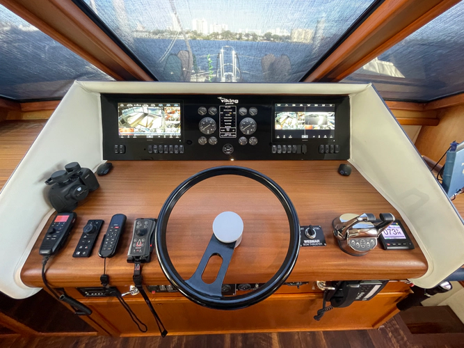 Nauti Yacht Photos Pics 