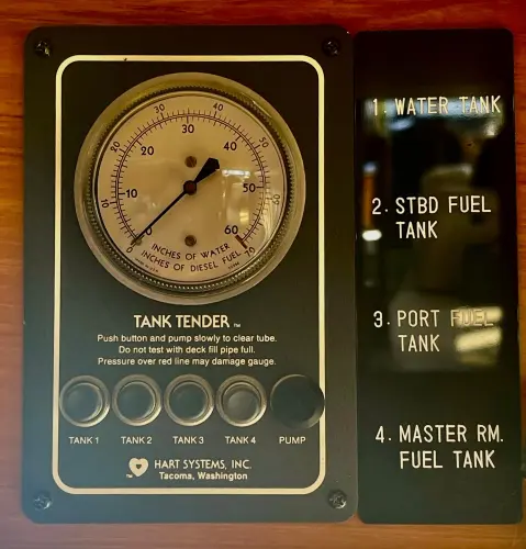 Mokulani Yacht Photos Pics 