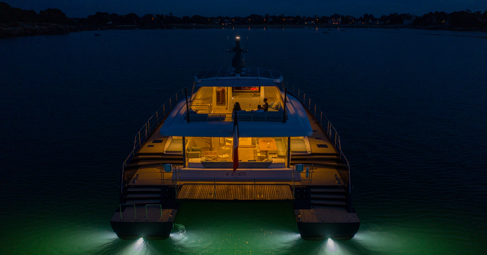 Long Island 78 Yacht Photos Pics 